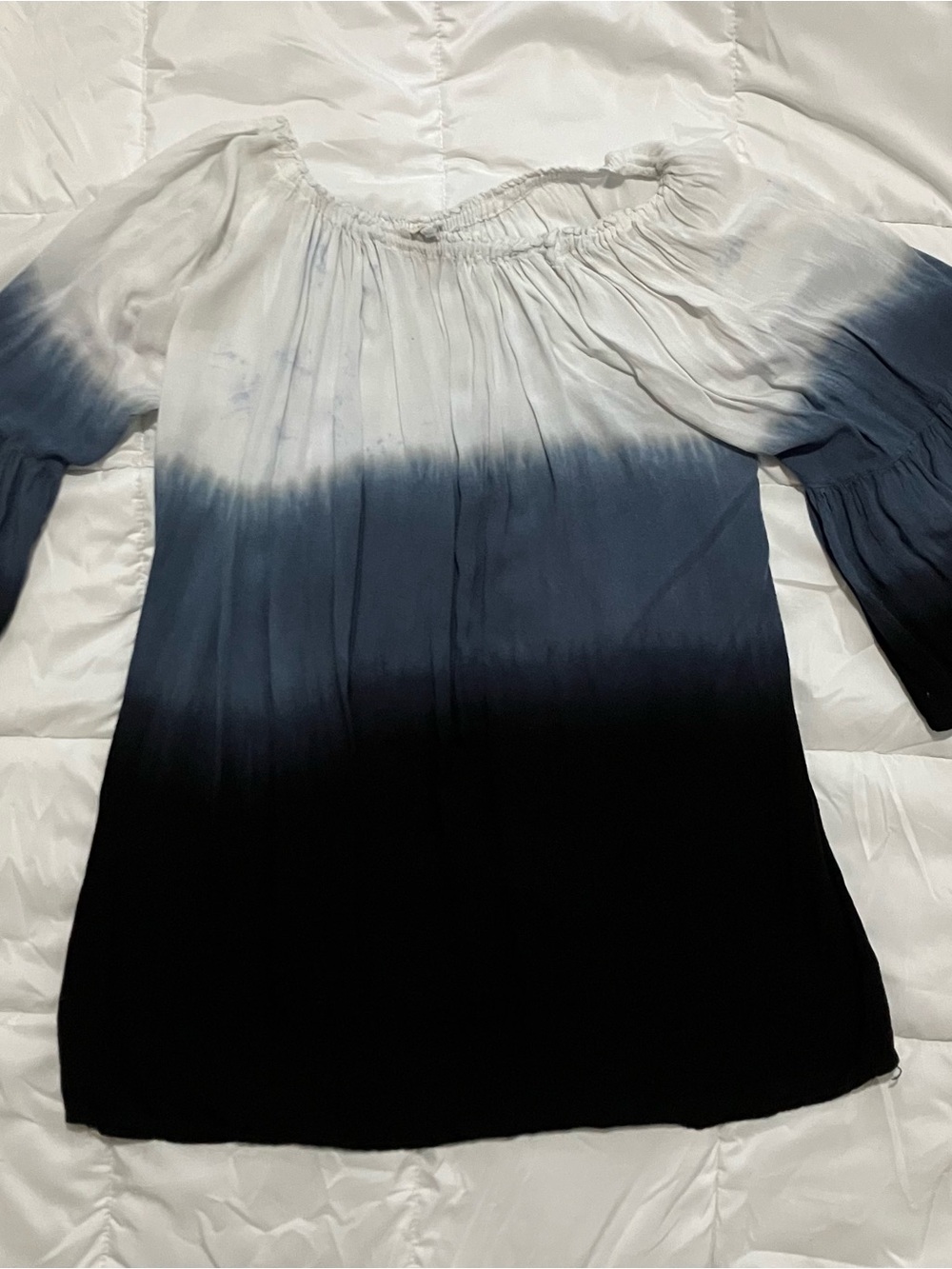 Off-Shoulder Ombre Tunic in White and Black